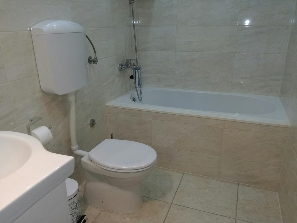 Riverside Guesthouse Pocitelj Екстер'єр фото