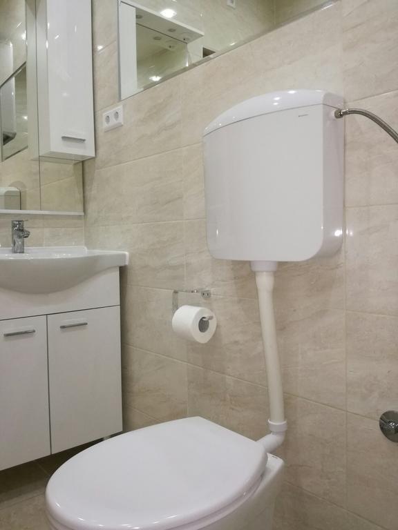 Riverside Guesthouse Pocitelj Екстер'єр фото