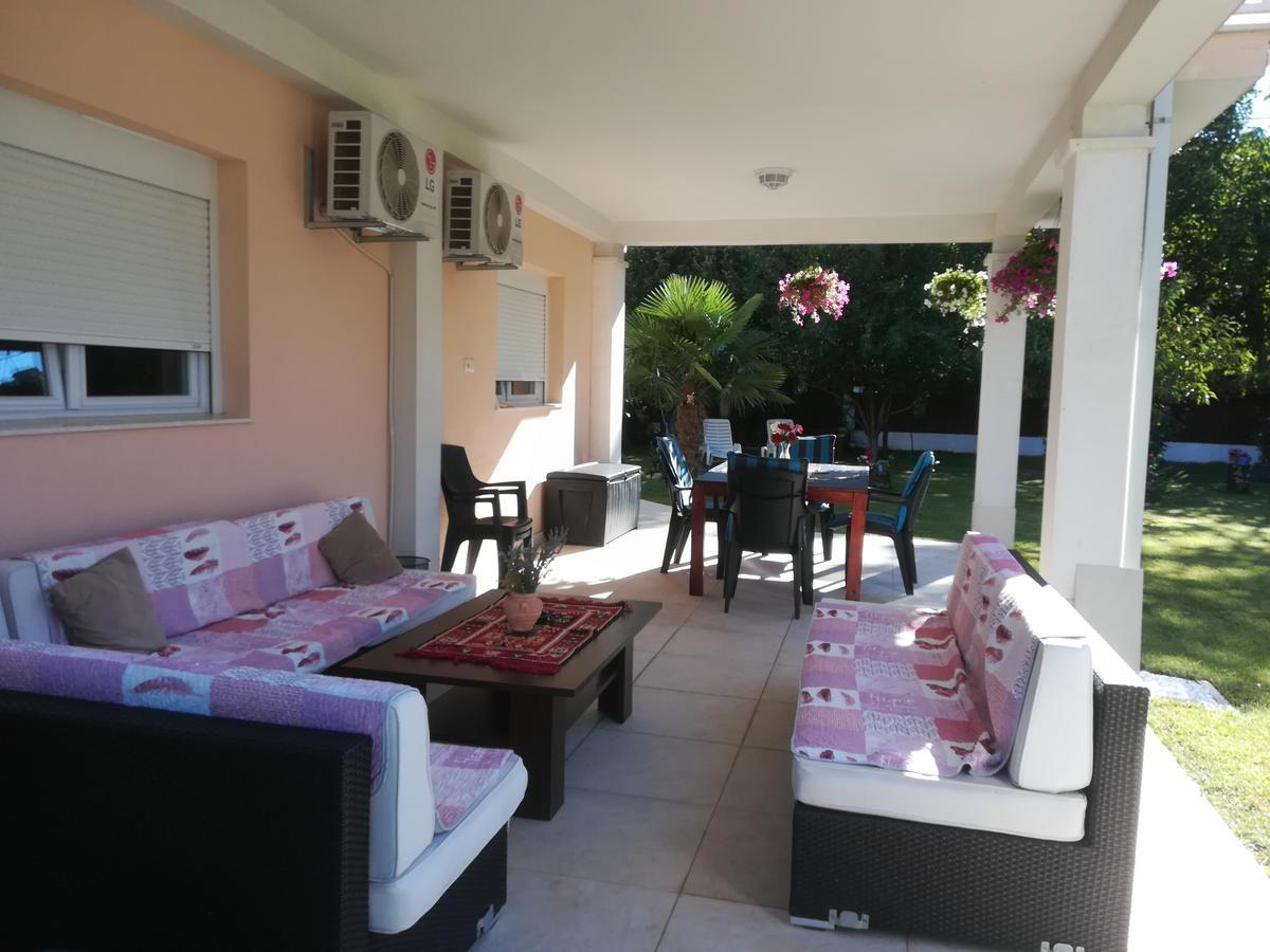Riverside Guesthouse Pocitelj Екстер'єр фото